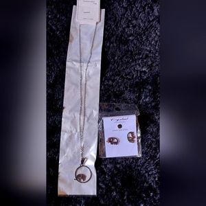 💯Gorgeous🔥.                          Elephant Earring/necklace set